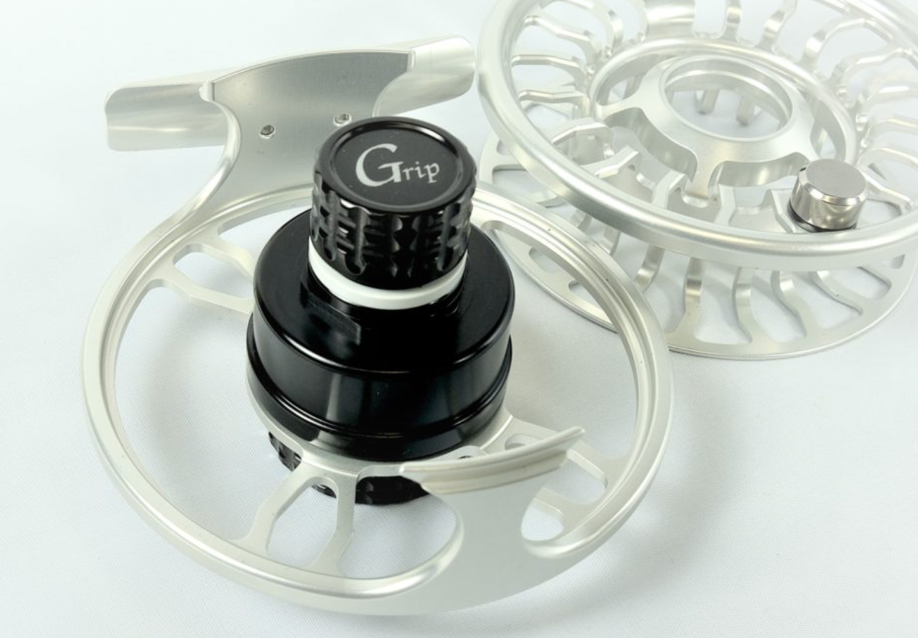 Grip Fly Reel