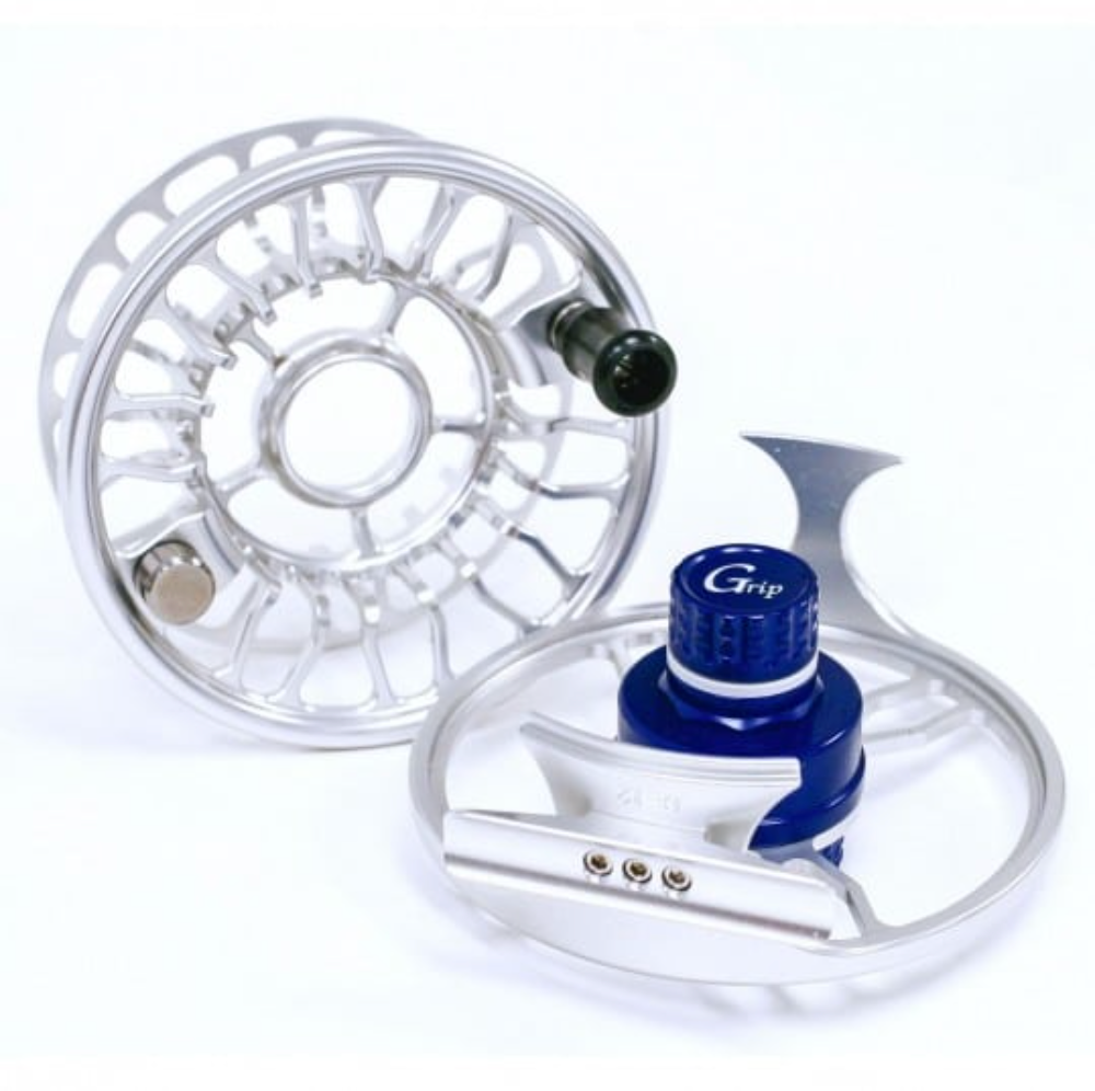 Grip Fly Reel